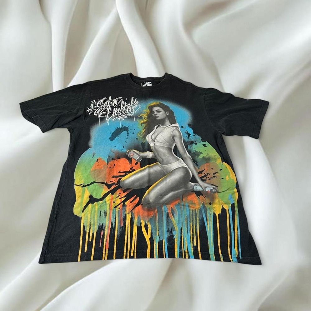 Ecko United black mulitcolored graffiti paint drip kneeling woman short sleeve